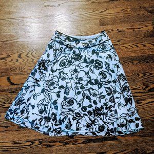 Ann Taylor 2 A-Line Swing B&W Skirt